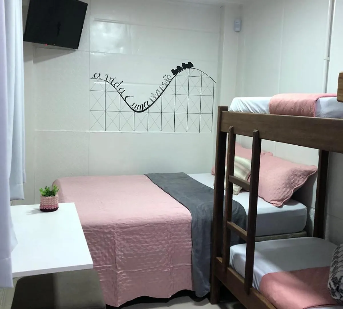 Maga Hospedagem Penha  Guest house